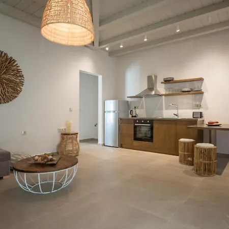 Averta Rondo * Lefkáda