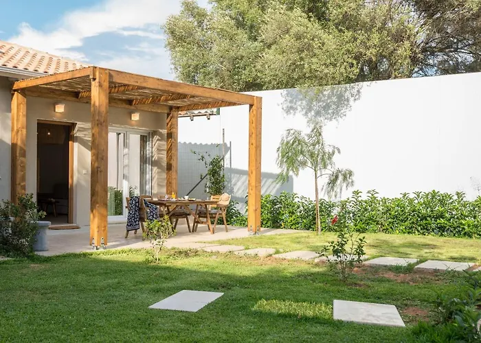 Averta Rondo Nyaraló